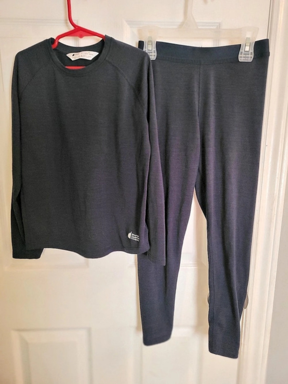 Mountain Equipment Co-op Merino Wool Base Layer Set Size 10 Like New